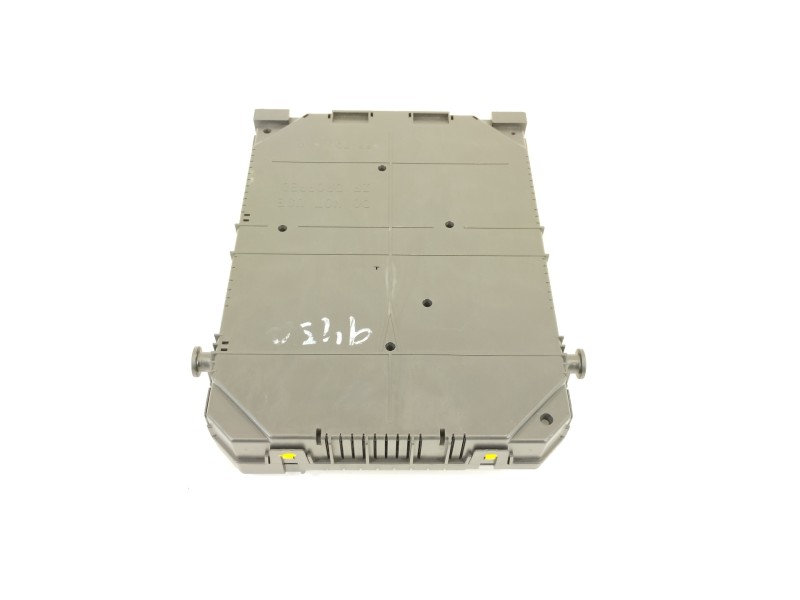Recambio de caja reles / fusibles para peugeot 308 access referencia OEM IAM 9819851280 28550129 3181743214