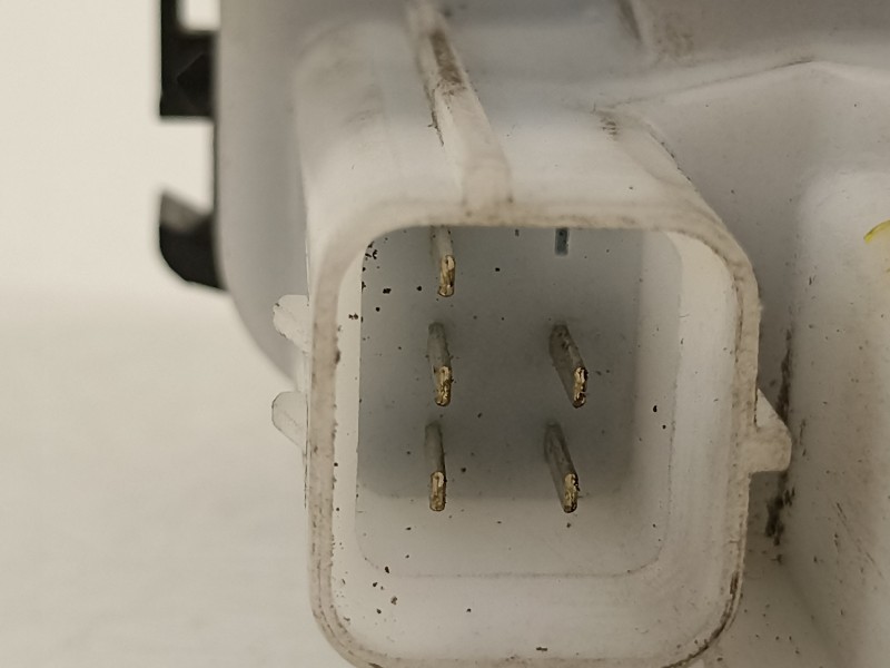 Recambio de cerradura puerta delantera izquierda para fiat 500 abarth referencia OEM IAM 51935115  