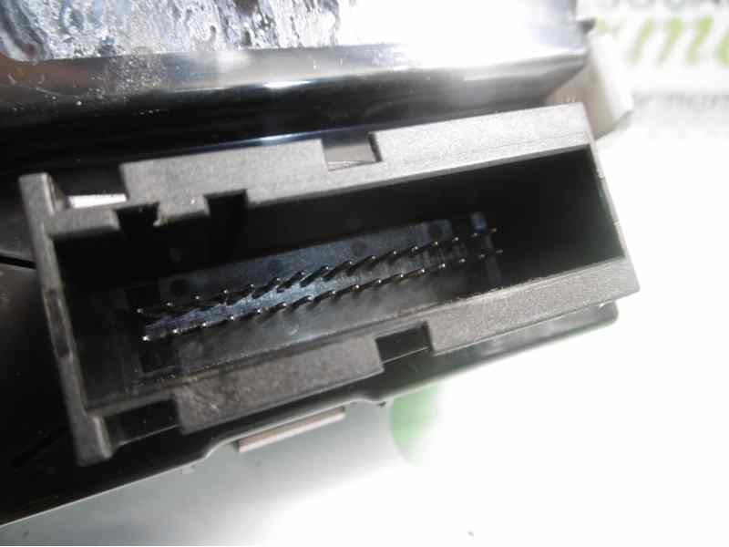 Recambio de mando climatizador para opel vectra c berlina elegance referencia OEM IAM 74670704  