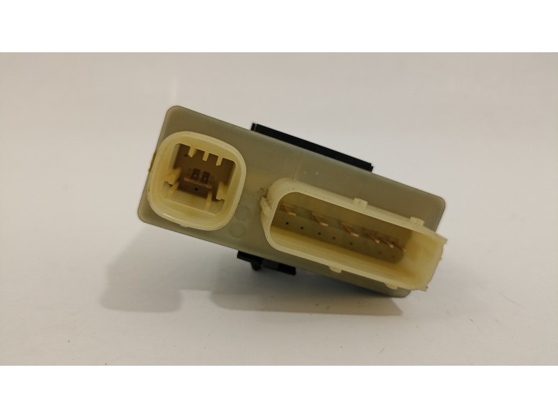 Recambio de caja precalentamiento para peugeot 308 access referencia OEM IAM 9662570880  