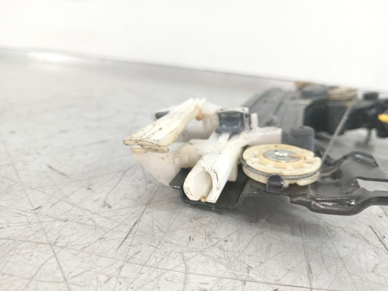 Recambio de elevalunas delantero izquierdo para fiat nuova 500 (150) by gucci referencia OEM IAM 518762690  