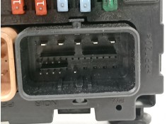 Recambio de caja reles / fusibles para peugeot 207 sport referencia OEM IAM 9661086980   2