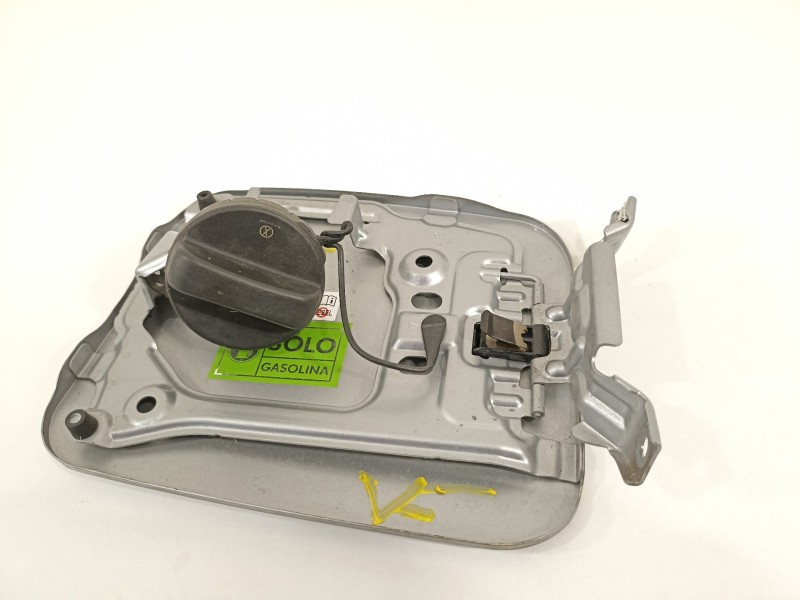 Recambio de tapa exterior combustible para toyota rav 4 advance hybrid referencia OEM IAM   