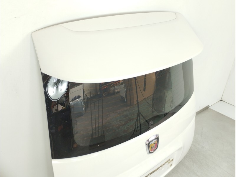 Recambio de porton trasero para fiat 500 abarth referencia OEM IAM   