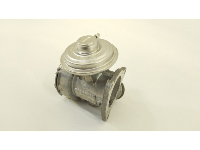 Recambio de valvula egr para mercedes-benz clase m (w163) 270 cdi (163.113) referencia OEM IAM A6110900554  
