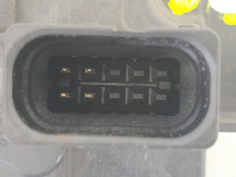 Recambio de cerradura puerta delantera izquierda para opel astra gtc sport referencia OEM IAM 13210748  