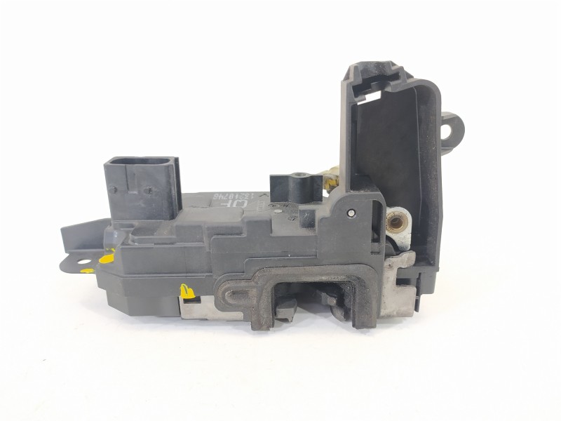 Recambio de cerradura puerta delantera izquierda para opel astra gtc sport referencia OEM IAM 13210748  