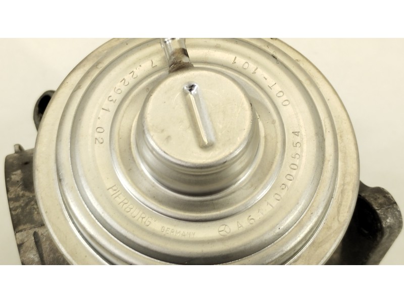 Recambio de valvula egr para mercedes-benz clase m (w163) 270 cdi (163.113) referencia OEM IAM A6110900554  