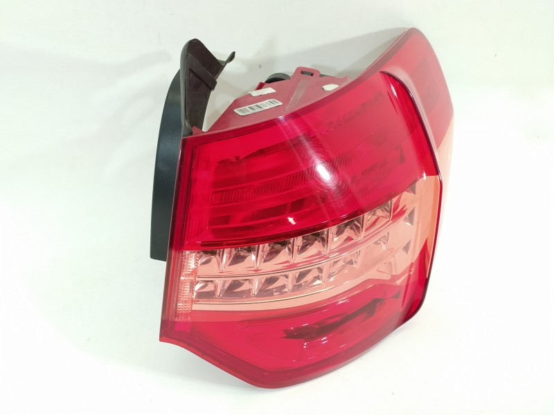 Recambio de piloto trasero derecho para citroën c5 berlina exclusive referencia OEM IAM VP8X7X13404A 79998D 9681063680