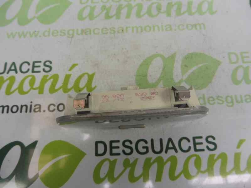 Recambio de luz interior para peugeot 308 gt referencia OEM IAM 968202212  