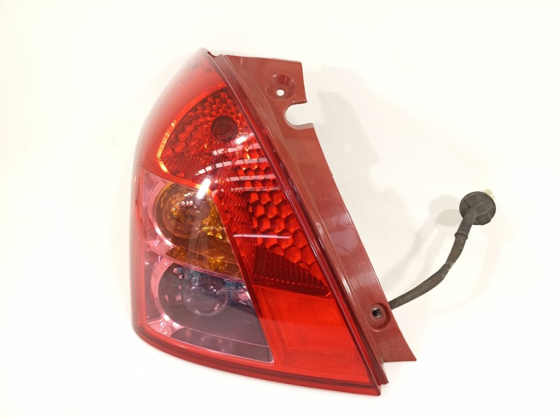 Recambio de piloto trasero izquierdo para suzuki swift berlina (mz) gl (5-ptas.) referencia OEM IAM 3567072K00  