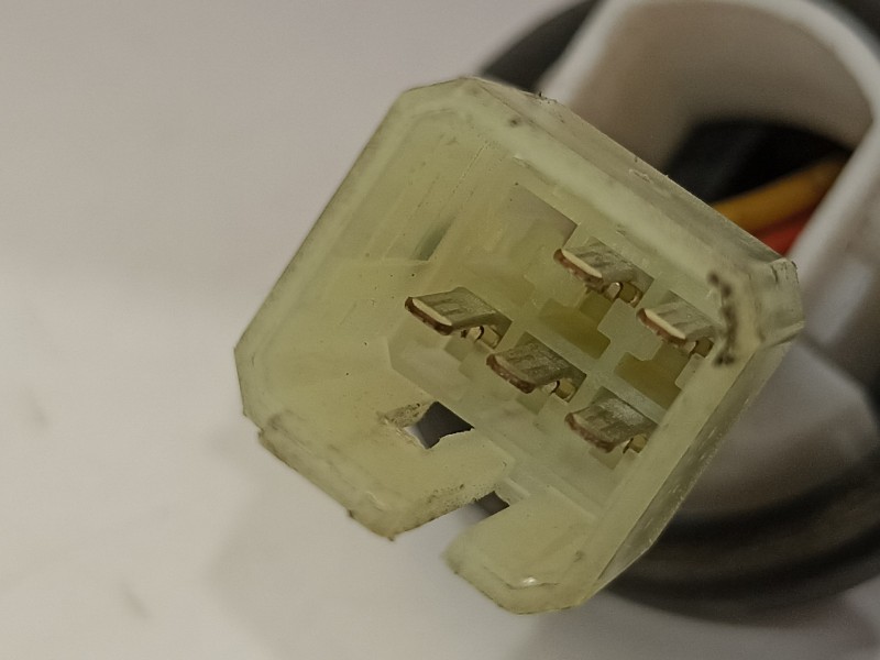 Recambio de piloto trasero izquierdo para suzuki swift berlina (mz) gl (5-ptas.) referencia OEM IAM 3567072K00  