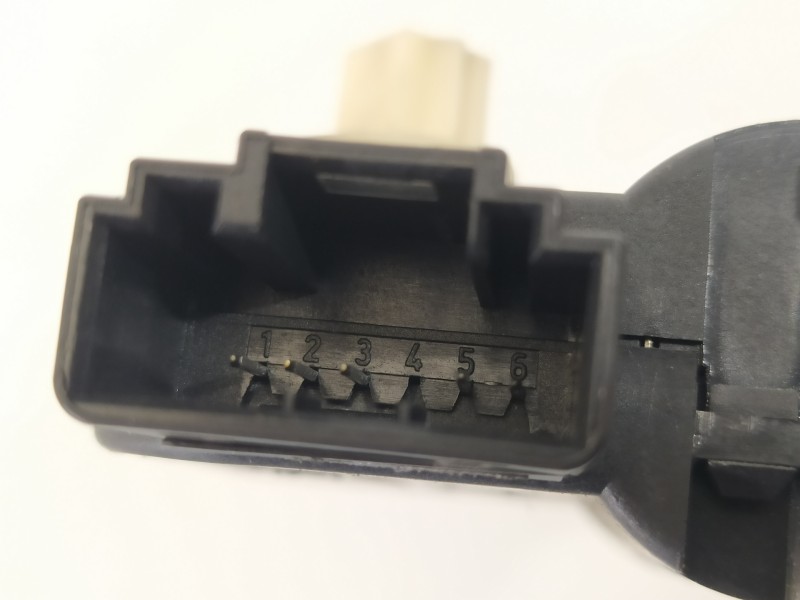 Recambio de motor apertura trampillas climatizador para skoda octavia berlina (1z3) family referencia OEM IAM 1K0907511  