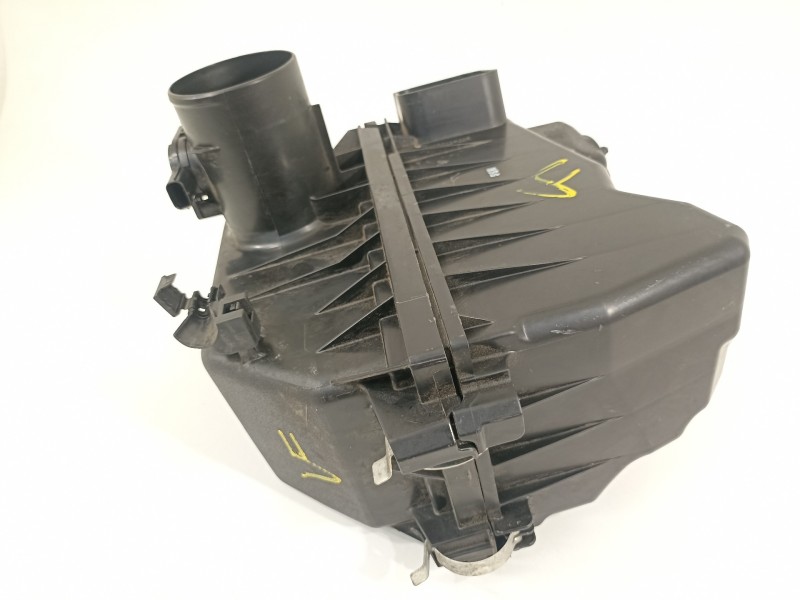 Recambio de filtro aire para toyota rav 4 advance hybrid referencia OEM IAM 1781237040  