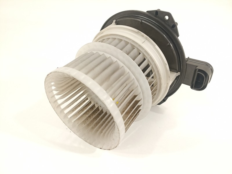 Recambio de ventilador calefaccion para toyota rav 4 advance hybrid referencia OEM IAM 8710358080  