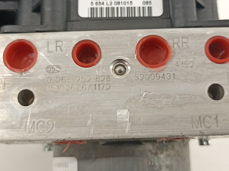 Recambio de abs para fiat 500 abarth referencia OEM IAM 52009431 0265252828 