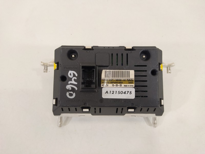 Recambio de pantalla multifuncion para ford fiesta (cb1) trend referencia OEM IAM 8A6T18B955AE  