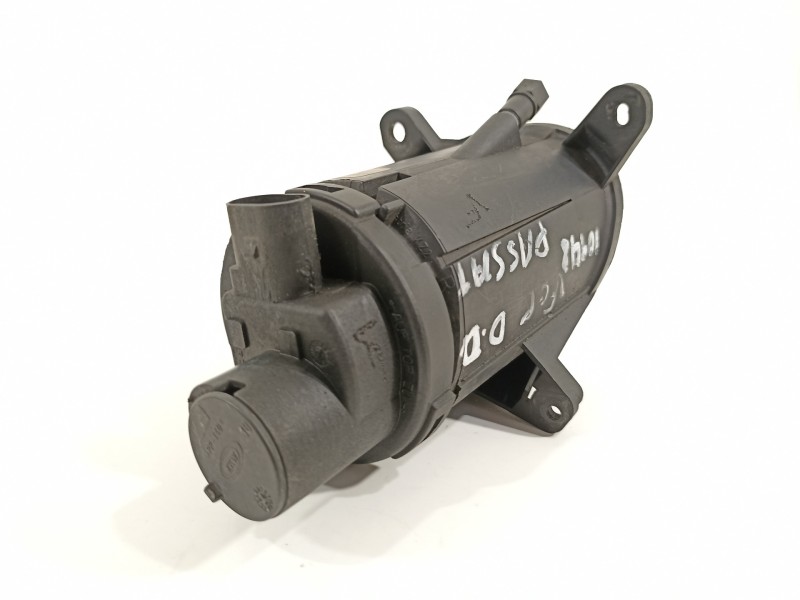 Recambio de faro antiniebla derecho para volkswagen passat berlina (3b3) comfortline referencia OEM IAM 3B7941700A  