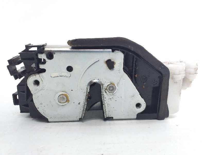 Recambio de cerradura puerta delantera izquierda para bmw x3 (f25) xdrive 20d referencia OEM IAM 7318409  