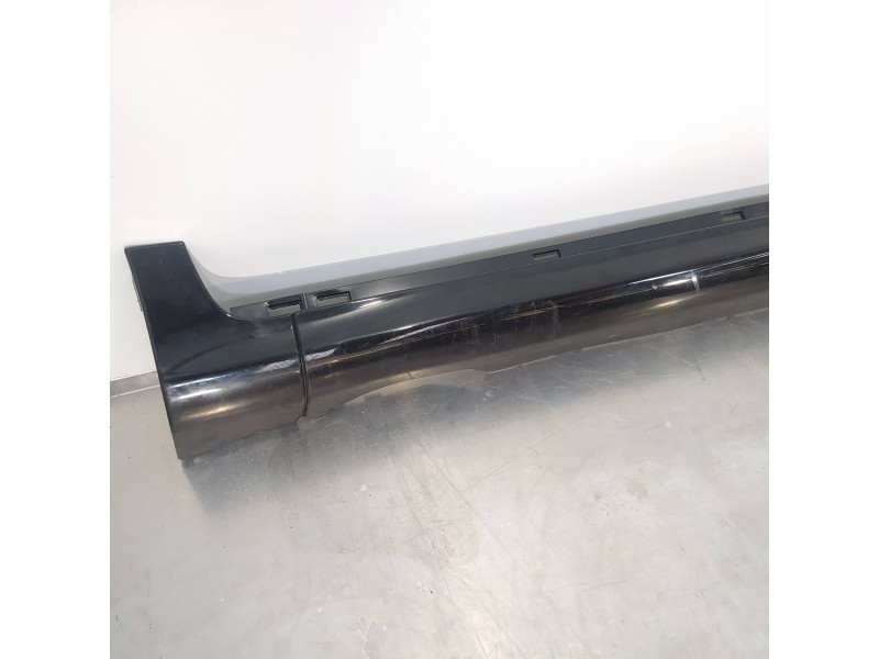 Recambio de faldon lateral para volvo xc60 kinetic 2wd referencia OEM IAM   