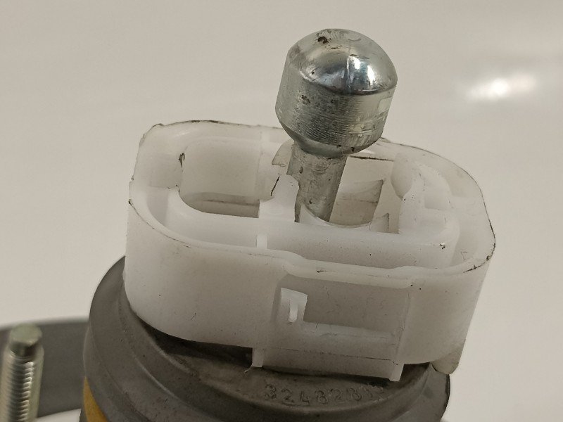 Recambio de servofreno para fiat 500 abarth referencia OEM IAM 51834617  