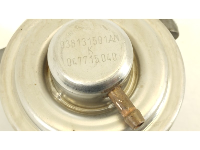 Recambio de valvula egr para volkswagen polo (9n3) 1.9 tdi referencia OEM IAM 038131501AN 047715040 038129637D