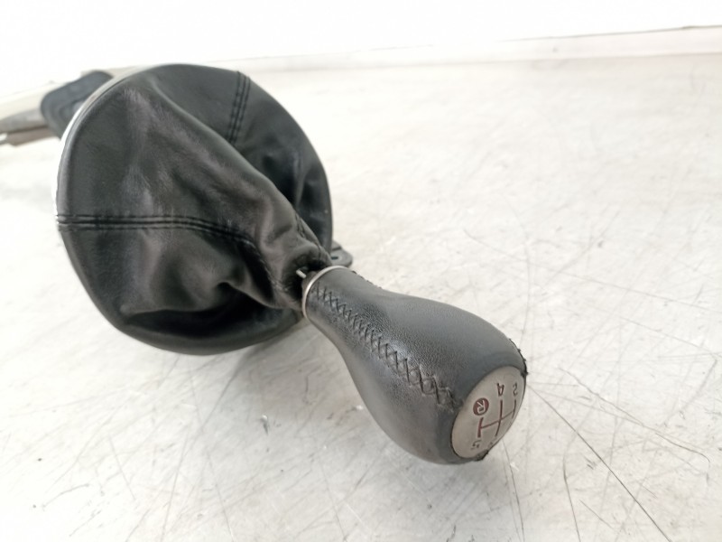 Recambio de palanca cambio para fiat 500 abarth referencia OEM IAM 50294191  