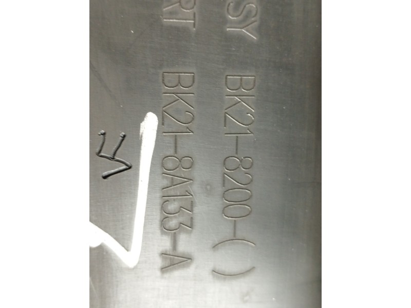 Recambio de rejilla delantera para ford transit custom kasten 270 l1 ambiente referencia OEM IAM BK218A133A BK218200 