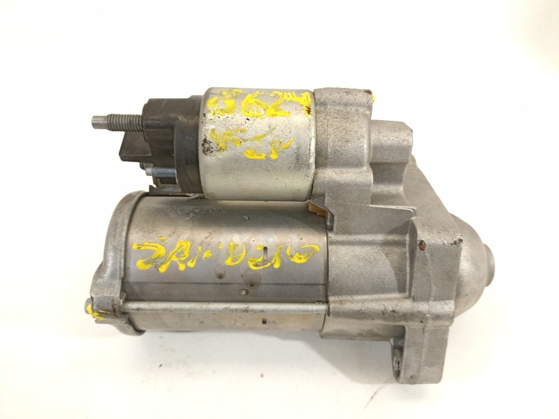 Recambio de motor arranque para dacia sandero stepway comfort referencia OEM IAM 233003759R  