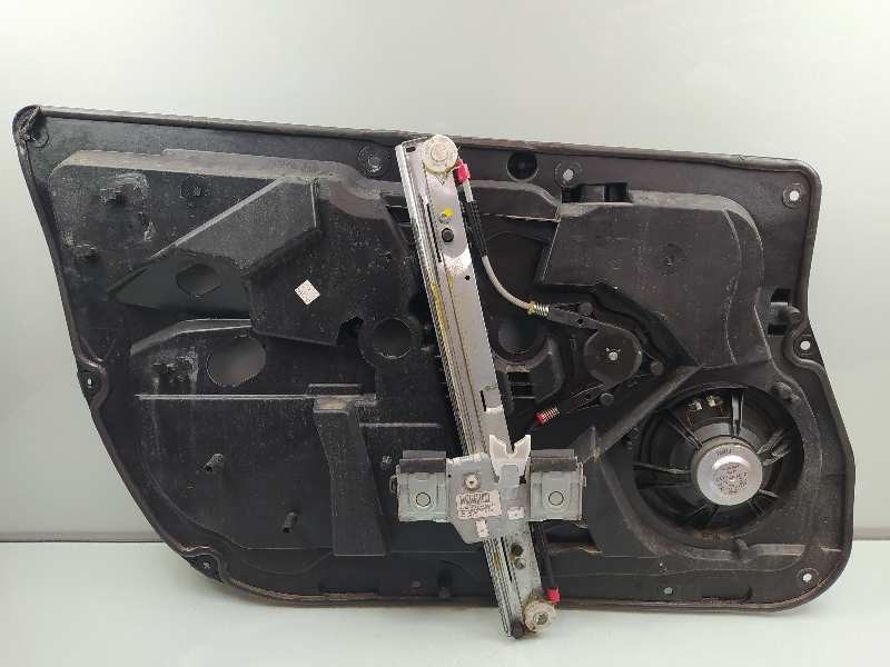 Recambio de elevalunas delantero derecho para ford fiesta (cb1) titanium referencia OEM IAM C1BBA045H16AA 8A6114553A 