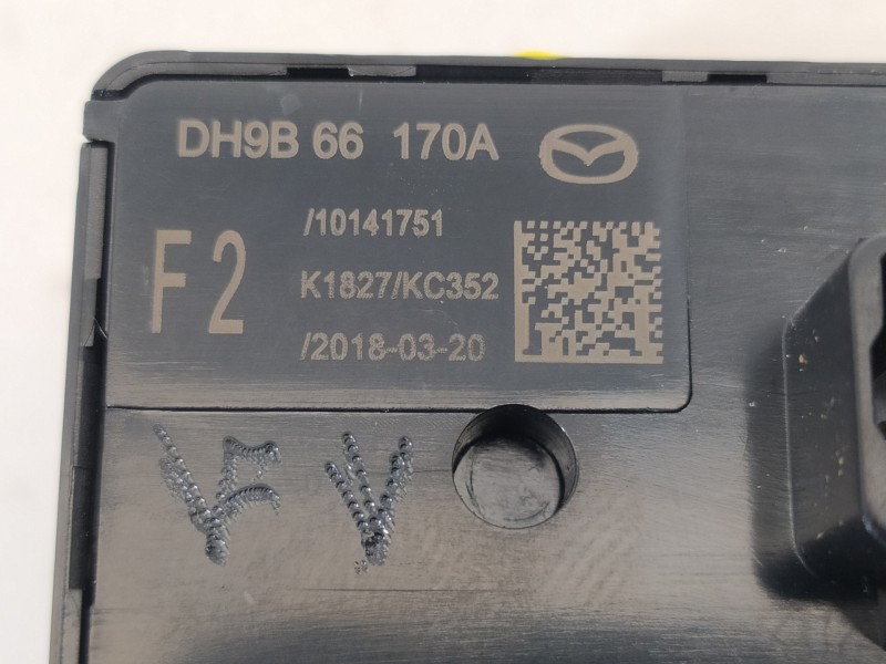 Recambio de mando multifuncion para mazda cx-3 center-line referencia OEM IAM DH9B66170A K1827 
