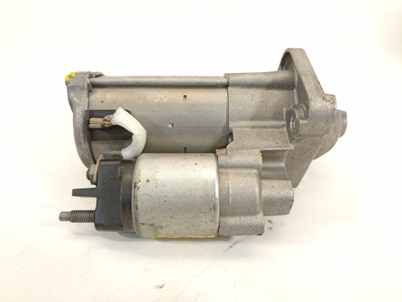 Recambio de motor arranque para dacia sandero stepway comfort referencia OEM IAM 233003759R  