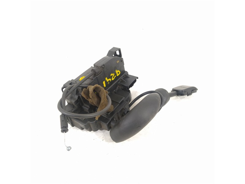 Recambio de cerradura puerta trasera izquierda para renault megane iii berlina 5 p dynamique referencia OEM IAM 825030002R  