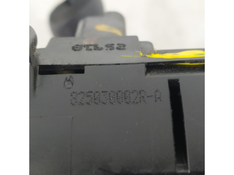 Recambio de cerradura puerta trasera izquierda para renault megane iii berlina 5 p dynamique referencia OEM IAM 825030002R  