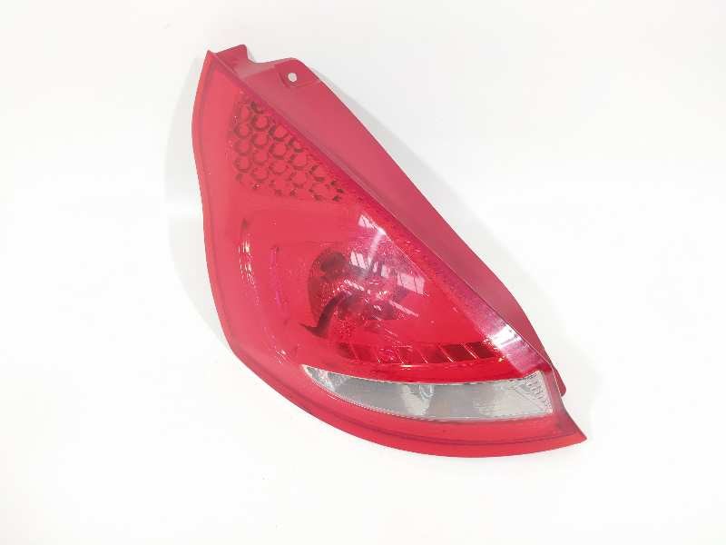 Recambio de piloto trasero izquierdo para ford fiesta (cb1) titanium referencia OEM IAM 8A6113405A  