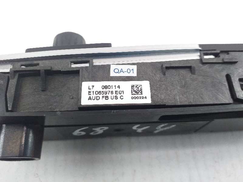 Recambio de sistema audio / radio cd para bmw serie 3 lim. (f30) 335i xdrive referencia OEM IAM E1065976  