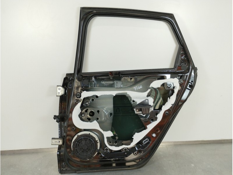 Recambio de puerta trasera derecha para citroën c4 lim. collection referencia OEM IAM   