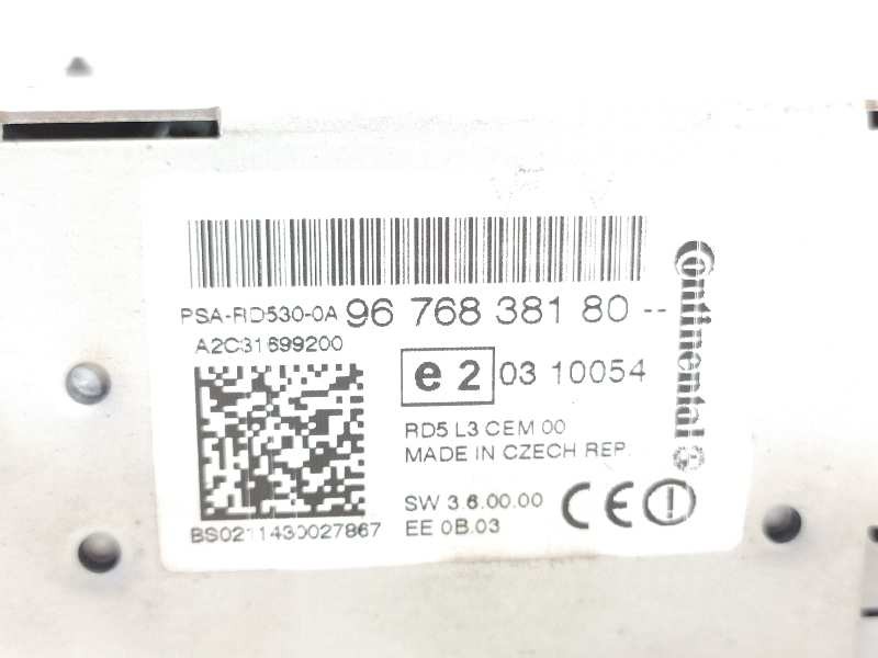 Recambio de sistema audio / radio cd para citroën c4 lim. collection referencia OEM IAM 9676838180  