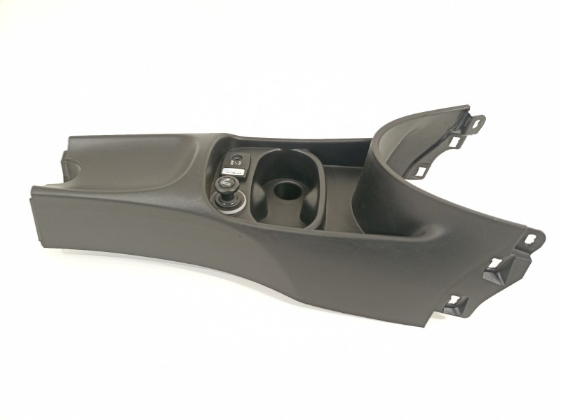 Recambio de moldura para fiat 500 abarth referencia OEM IAM 735429498  