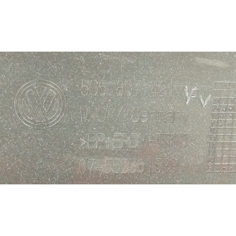 Recambio de paragolpes trasero para volkswagen golf vii lim. (5g1) 1.6 16v tdi dpf referencia OEM IAM 5G6807421  