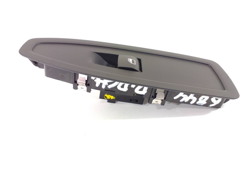 Recambio de mando elevalunas delantero derecho para bmw serie 3 lim. (f30) 335i xdrive referencia OEM IAM 9208107  