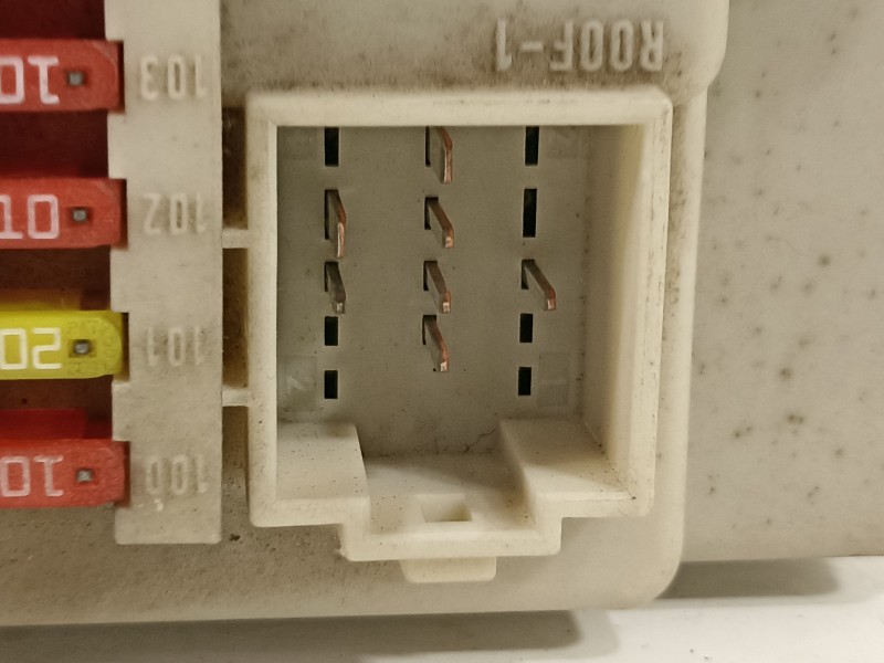 Recambio de caja reles / fusibles para ford focus berlina (cap) ambiente (d) referencia OEM IAM 7M5T14A073CB  