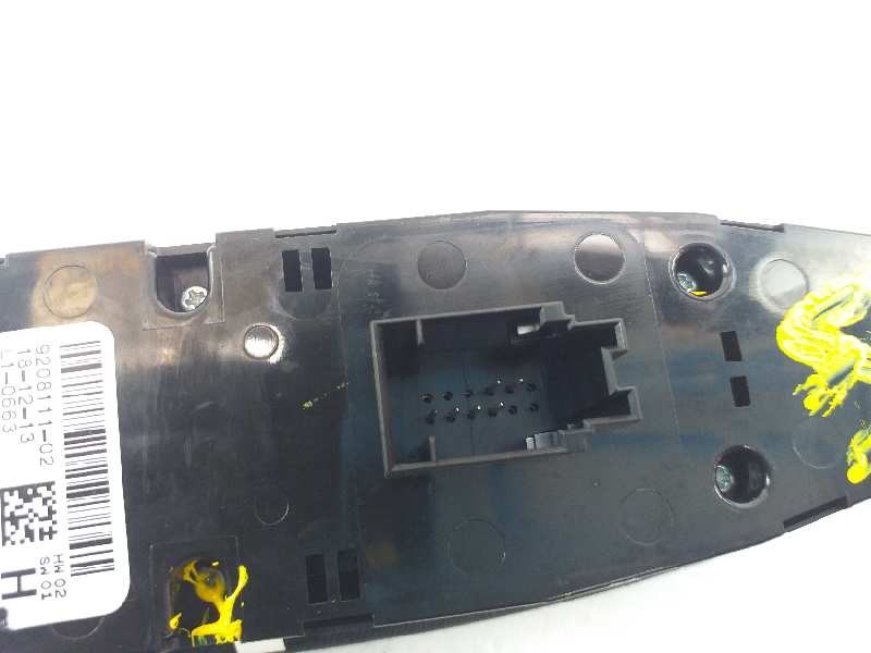 Recambio de mando elevalunas delantero izquierdo para bmw serie 3 lim. (f30) 335i xdrive referencia OEM IAM 920811102  