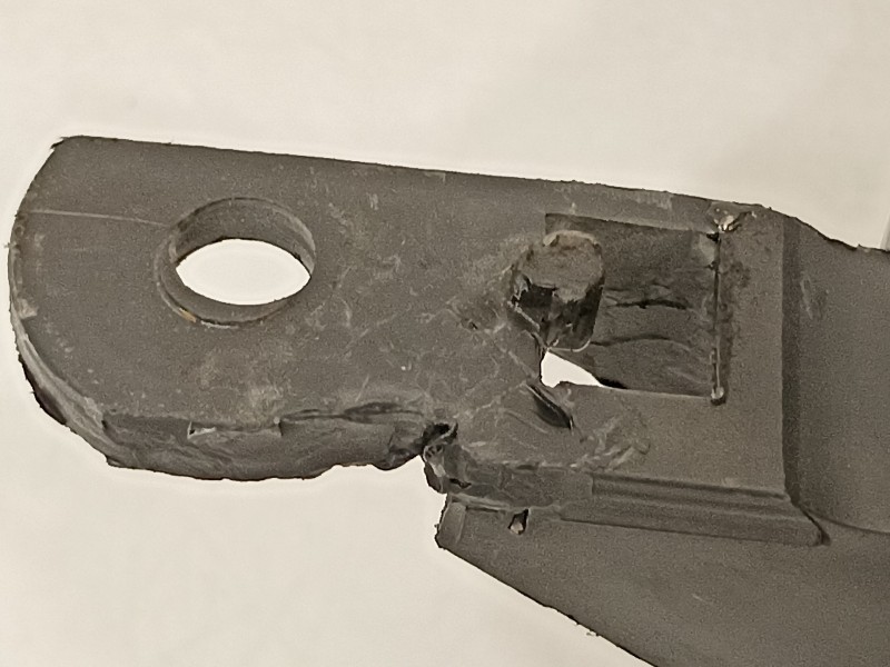 Recambio de faro derecho para nissan micra (k12e) acenta referencia OEM IAM 89900607  