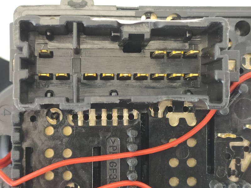 Recambio de mando limpia para dacia sandero stepway comfort referencia OEM IAM 255671453R  