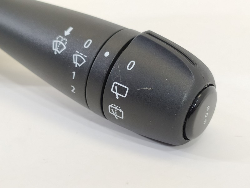 Recambio de mando limpia para dacia sandero stepway comfort referencia OEM IAM 255671453R  