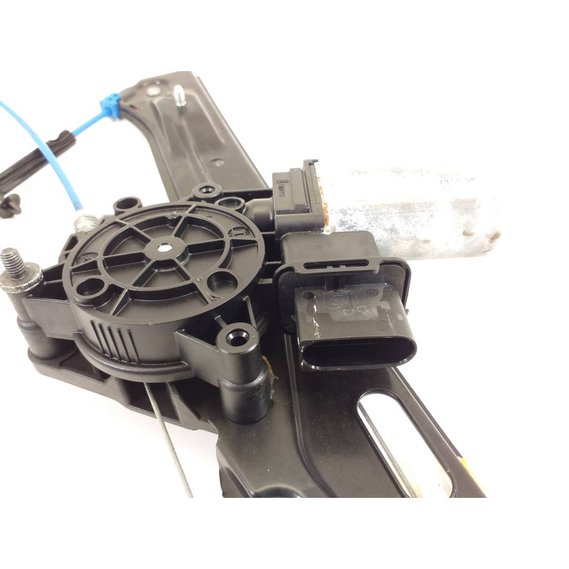 Recambio de elevalunas delantero izquierdo para bmw serie 3 lim. (f30) 335i xdrive referencia OEM IAM 4817679 13262410 71019003