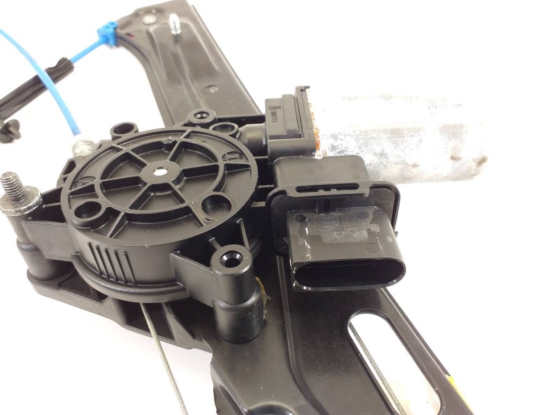 Recambio de elevalunas delantero izquierdo para bmw serie 3 lim. (f30) 335i xdrive referencia OEM IAM 4817679 13262410 71019003