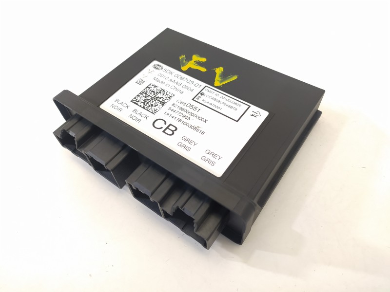 Recambio de modulo electronico para opel insignia berlina excellence referencia OEM IAM 13580551 5DK009703 