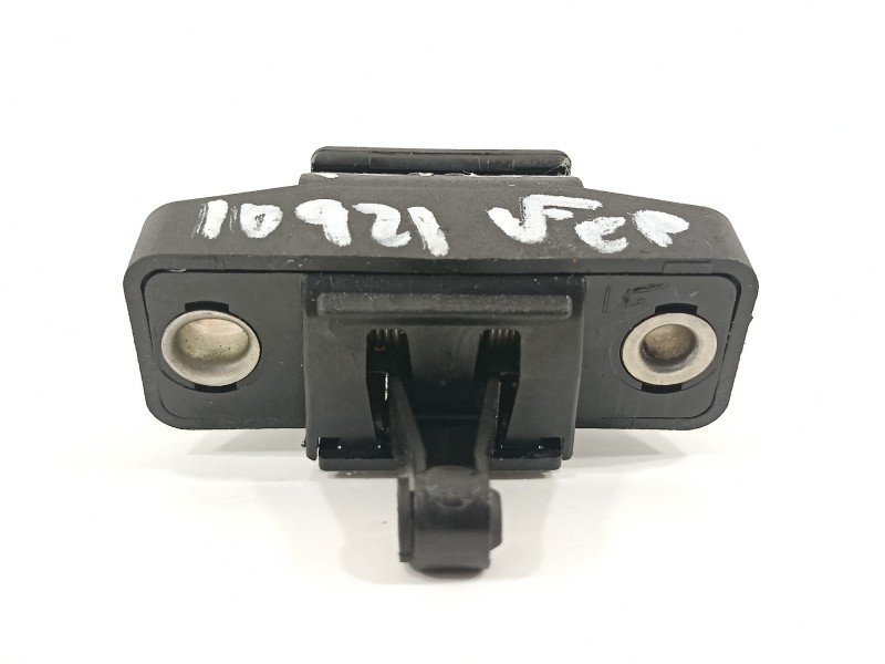 Recambio de cerradura maletero / porton para dacia sandero comfort referencia OEM IAM 7700838546  